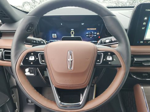 New 2026 Lincoln Aviator Reserve w/ Jet Appearance Package AWD/4WD image 14