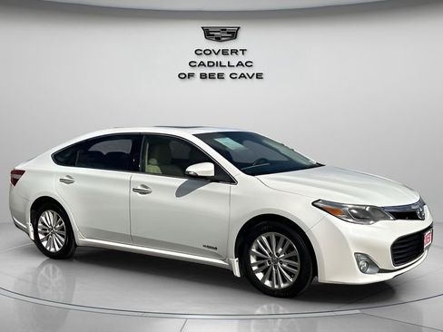 Used 2015 Toyota Avalon XLE Touring image 1