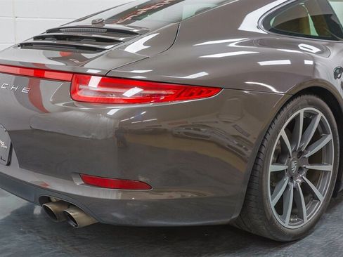 Used 2014 Porsche 911 Carrera 4S AWD/4WD image 24