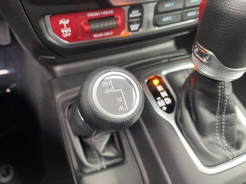 New 2026 Jeep Wrangler Rubicon AWD/4WD image 41