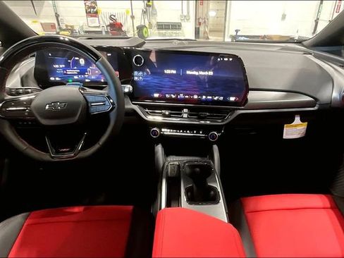 New 2025 Chevrolet Equinox EV RS w/ Active Safety Package 3 AWD/4WD image 5
