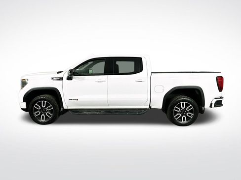 Used 2022 GMC Sierra 1500 AT4 w/ AT4 Preferred Package image 5
