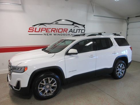 Used 2020 GMC Acadia SLT image 2