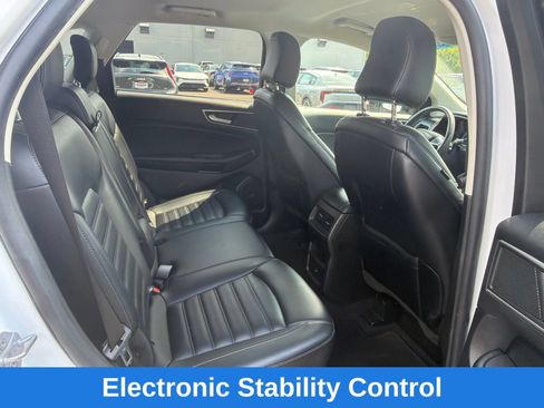 Used 2022 Ford Edge SEL AWD/4WD image 24