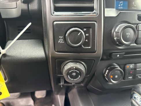 Used 2018 Ford F150 XLT w/ Equipment Group 302A Luxury image 22