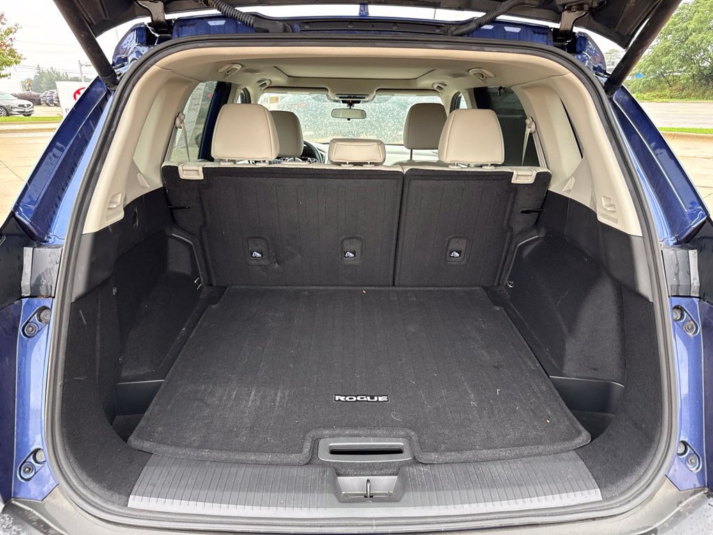 Used 2022 Nissan Rogue SV w/ SV Premium Package AWD/4WD image 17