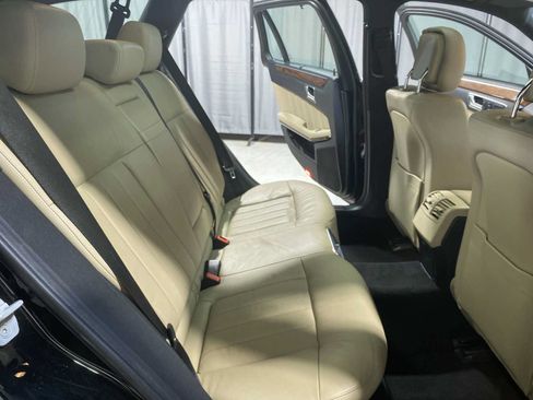 Used 2013 Mercedes-Benz E 350 4MATIC Wagon image 13