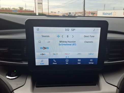 Used 2021 Ford Explorer XLT w/ Equipment Group 202A image 19