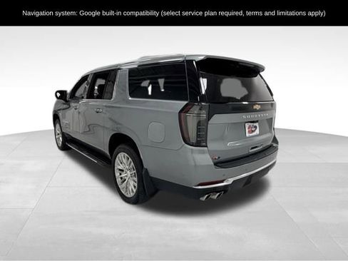Certified 2025 Chevrolet Suburban High Country w/ Sun And Tow Package AWD/4WD image 4