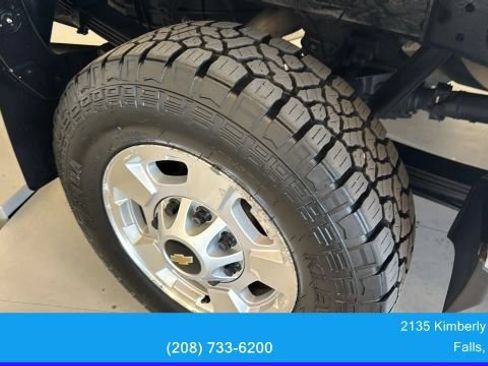 Used 2015 Chevrolet Silverado 2500 LT AWD/4WD image 11
