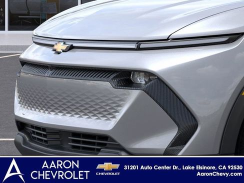 New 2026 Chevrolet Equinox EV LT image 13