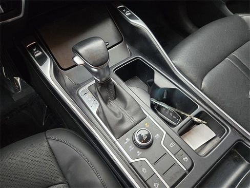 Used 2021 Kia Sorento S image 16