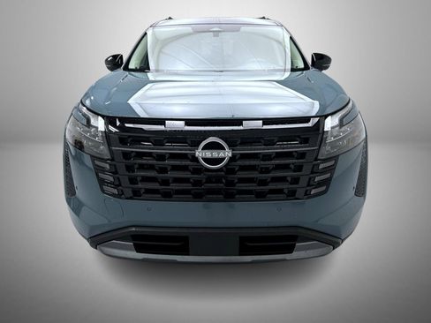 New 2026 Nissan Pathfinder Platinum AWD/4WD image 2