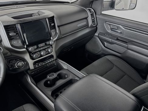 Used 2019 RAM 1500 Big Horn image 24