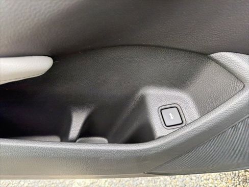 Used 2018 Honda Accord EX image 42