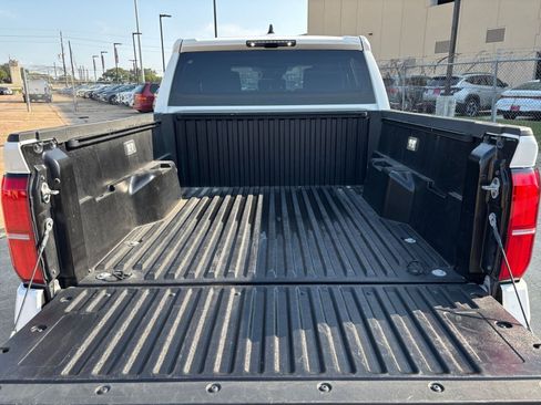 Used 2024 Toyota Tacoma TRD Off-Road image 63