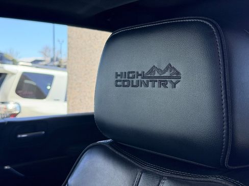 Used 2023 Chevrolet Silverado 2500 High Country w/ Z71 Off-Road Package image 9