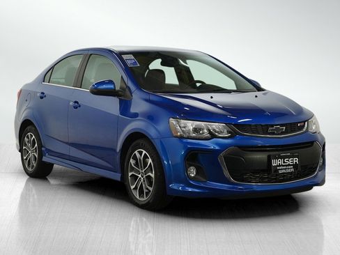 Used 2019 Chevrolet Sonic LT w/ Convenience Package image 7