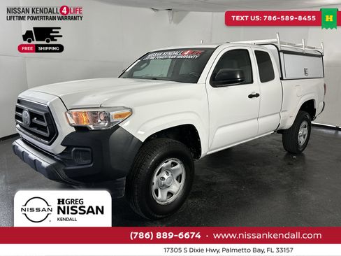 Used 2021 Toyota Tacoma SR image 6