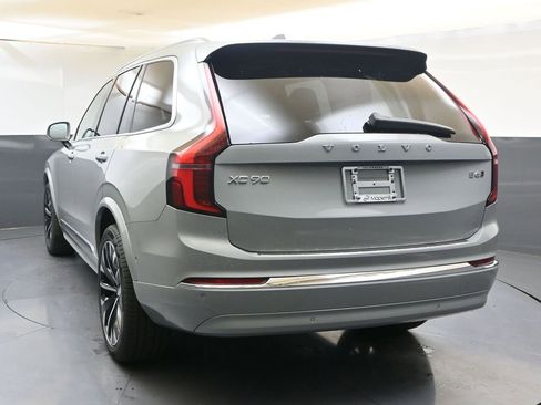 New 2026 Volvo XC90 B6 Plus w/ Protection Package Premier image 4