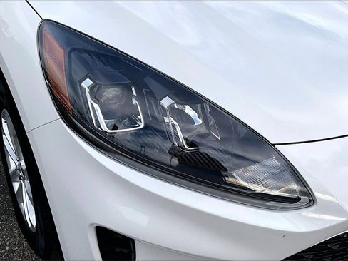 Used 2022 Ford Escape SE w/ Convenience Package image 29