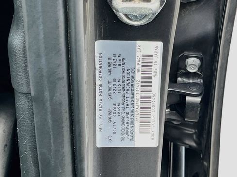 Used 2019 MAZDA MAZDA3 Hatchback FWD image 29