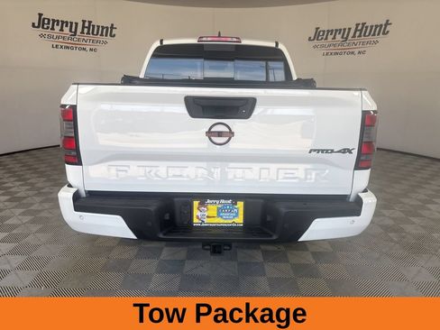 Used 2023 Nissan Frontier PRO-4X w/ Pro Convenience Package AWD/4WD image 7