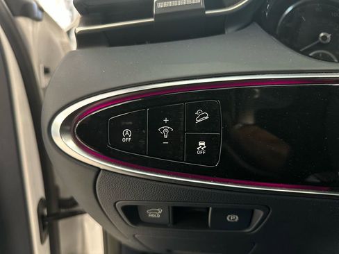 Used 2022 Genesis GV70 2.5T w/ Sport Prestige Package image 31