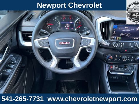 Used 2020 GMC Terrain SLT image 15