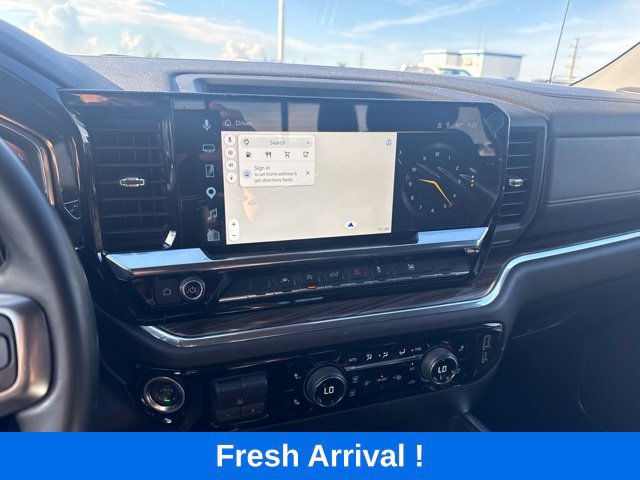 Used 2025 Chevrolet Silverado 1500 RST AWD/4WD image 6