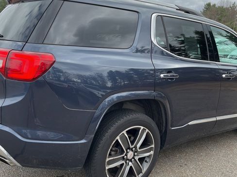 Used 2018 GMC Acadia Denali image 6