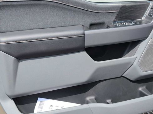 New 2025 Ford F150 Lariat w/ Equipment Group 501A Mid image 5