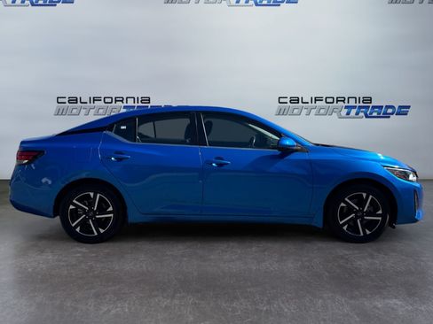 Used 2024 Nissan Sentra SV w/ All-Weather Package FWD image 4