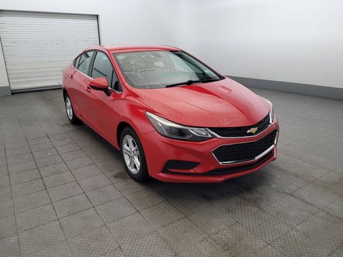 Used 2017 Chevrolet Cruze LT w/ Convenience Package FWD image 13