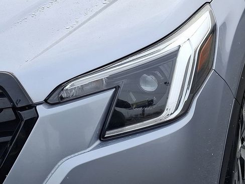 Used 2023 Subaru Forester Premium image 12