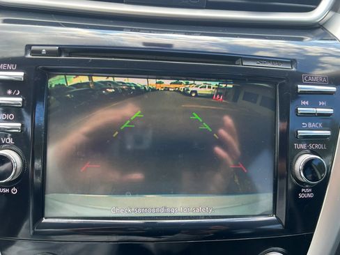 Used 2017 Nissan Murano S w/ Navigation Package AWD/4WD image 15
