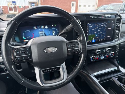Certified 2023 Ford F350 Platinum w/ FX4 Off-Road Package image 24