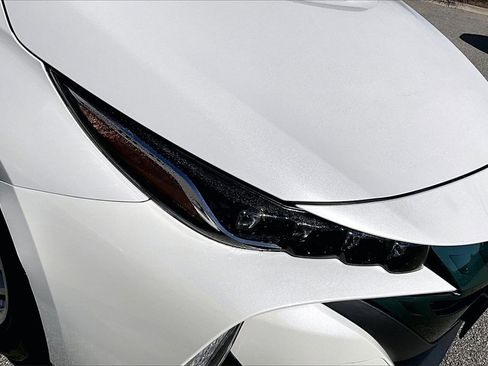 Certified 2020 Toyota Prius Prime LE image 32