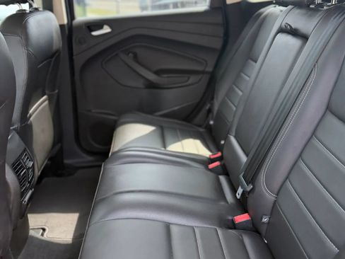 Used 2016 Ford Escape Titanium w/ Equipment Group 301A FWD image 18