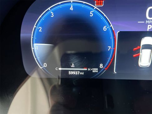 Used 2023 Toyota Highlander Limited image 12