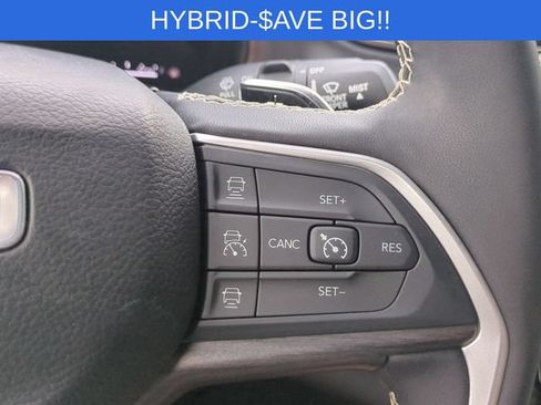 Used 2024 Jeep Grand Cherokee Limited 4xe AWD/4WD image 21