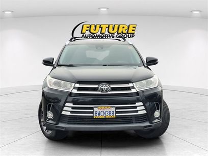 Used 2019 Toyota Highlander XLE