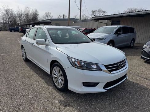 Used 2014 Honda Accord EX image 40