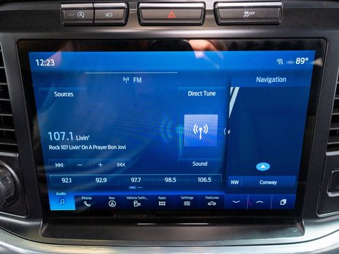 Used 2021 Ford F150 Lariat w/ Equipment Group 502A High AWD/4WD image 21