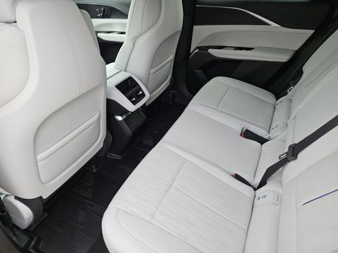 New 2026 Cadillac Lyriq Luxury w/ LPO, Floor Liner Package RWD image 20
