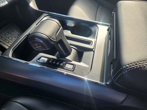 New 2025 Ford F150 XLT w/ Equipment Group 303A High image 15