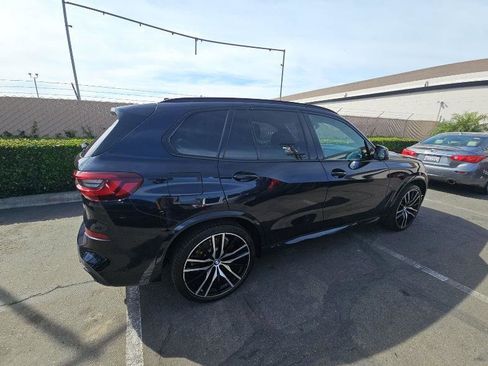 Used 2021 BMW X5 M50i w/ Premium Package image 5