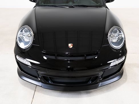 Used 2010 Porsche 911 GT3 RWD image 10