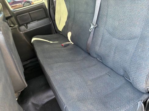 Used 2007 GMC Sierra 2500 W/T AWD/4WD image 9