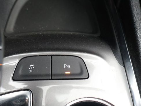 Used 2025 Chevrolet Malibu LT FWD image 30